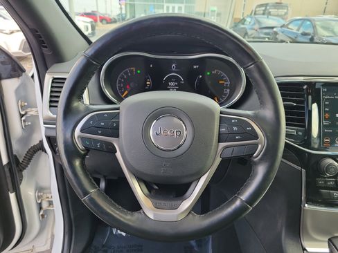 Used 2020 Jeep Grand Cherokee Limited image 21