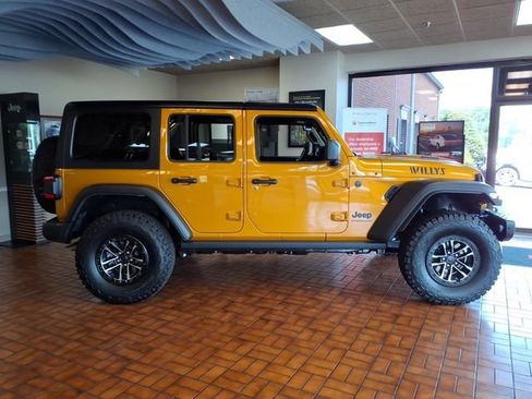 New 2026 Jeep Wrangler Unlimited Rubicon 392 AWD/4WD image 2