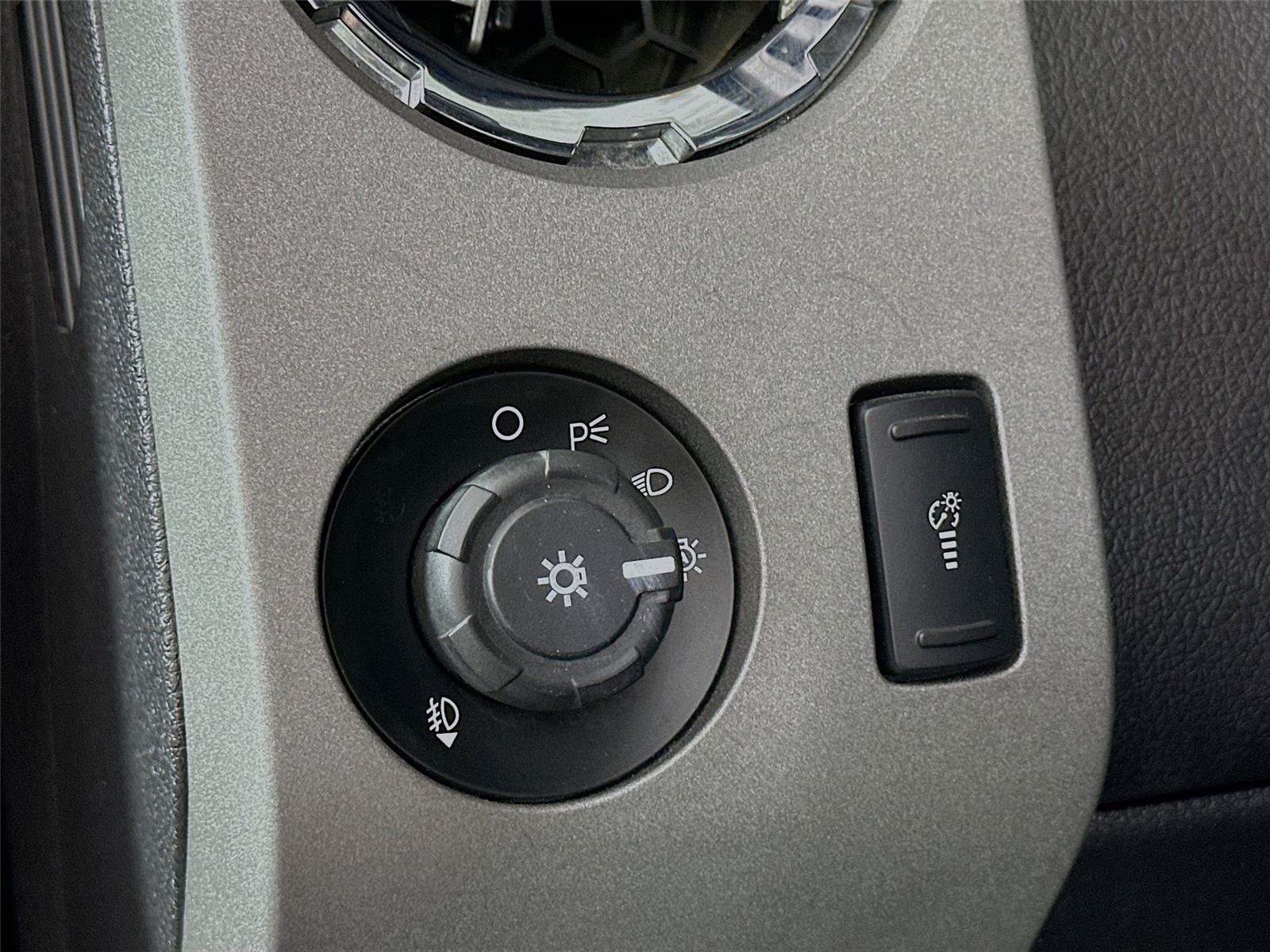 Used 2012 Ford F350 Lariat w/ Chrome Pkg AWD/4WD image 14