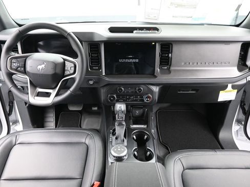 New 2025 Ford Bronco Big Bend image 16