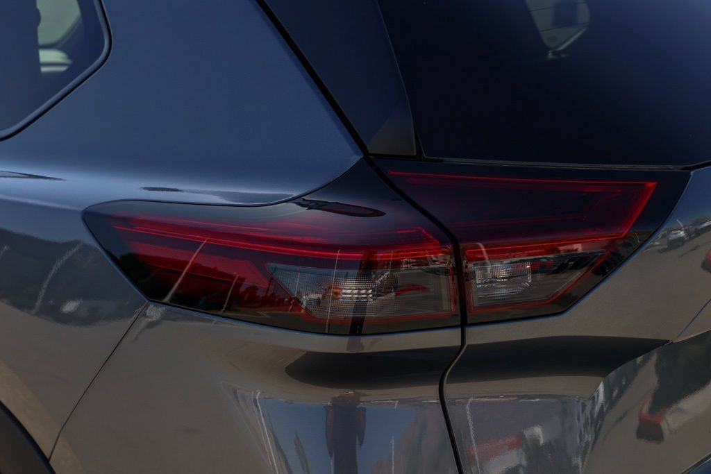 New 2026 Nissan Rogue S FWD image 8