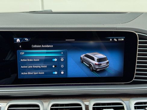 Used 2024 Mercedes-Benz GLS 450 4MATIC image 33