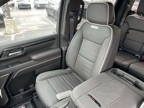 Used 2026 GMC Sierra 2500 AT4X AWD/4WD image 24