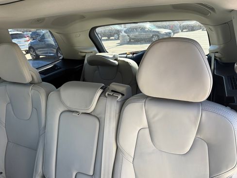 New 2026 Volvo XC90 B6 Ultra w/ Protection Package Premier image 24
