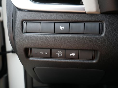Certified 2023 Nissan Rogue SL w/ SL Premium Package AWD/4WD image 26
