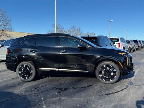 New 2026 Kia Sportage SX Prestige AWD/4WD image 2