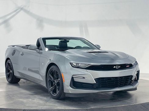 Used 2023 Chevrolet Camaro SS image 28