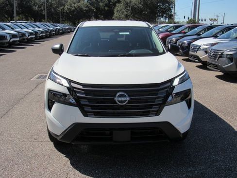 New 2026 Nissan Rogue S image 6