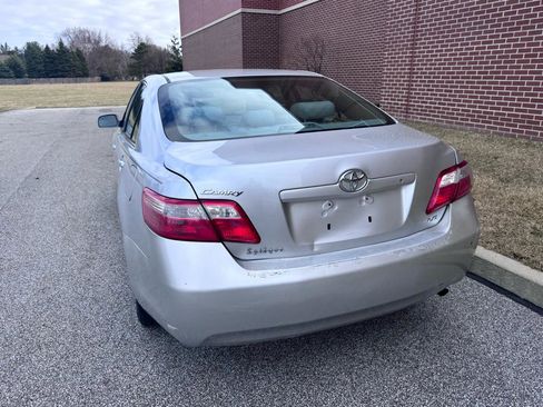 Used 2009 Toyota Camry image 7