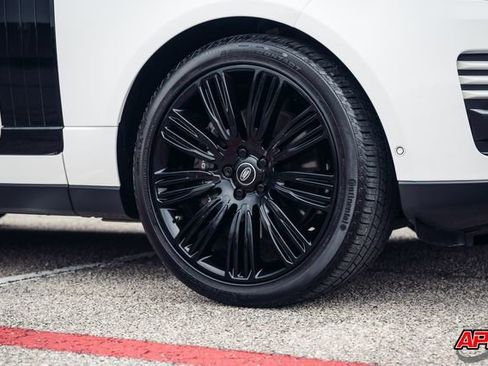 Used 2018 Land Rover Range Rover HSE image 49