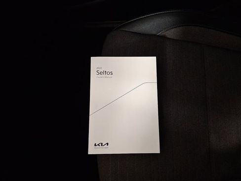 Used 2022 Kia Seltos S image 27