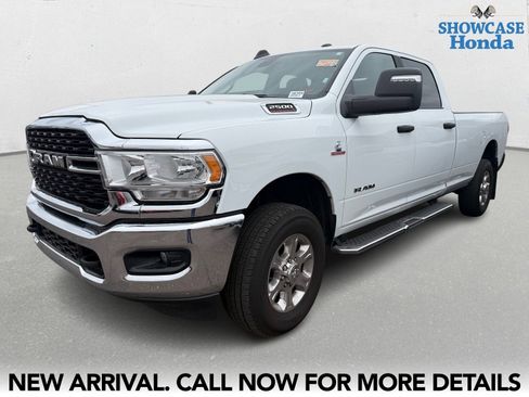 Used 2024 RAM 2500 Big Horn image 2