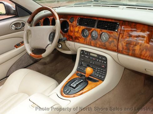 Used 1998 Jaguar XK8 Convertible image 9