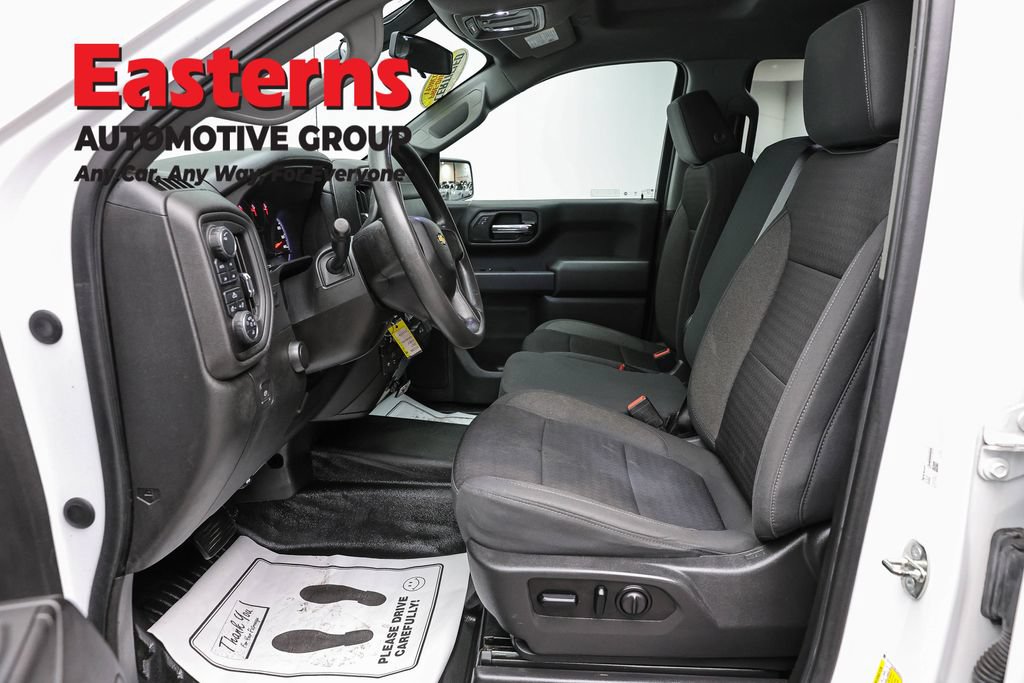 Used 2021 Chevrolet Silverado 1500 W/T w/ WT Value Package AWD/4WD image 15