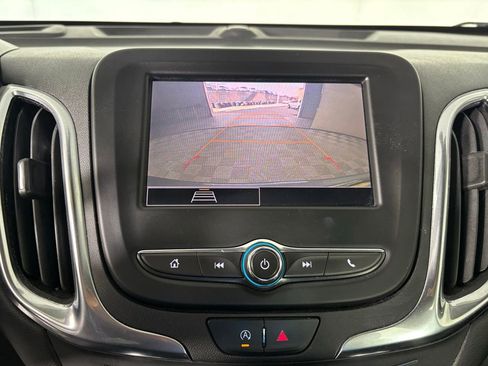 Used 2022 Chevrolet Equinox LT image 14