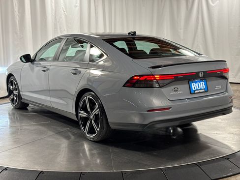 Used 2023 Honda Accord Sport image 9
