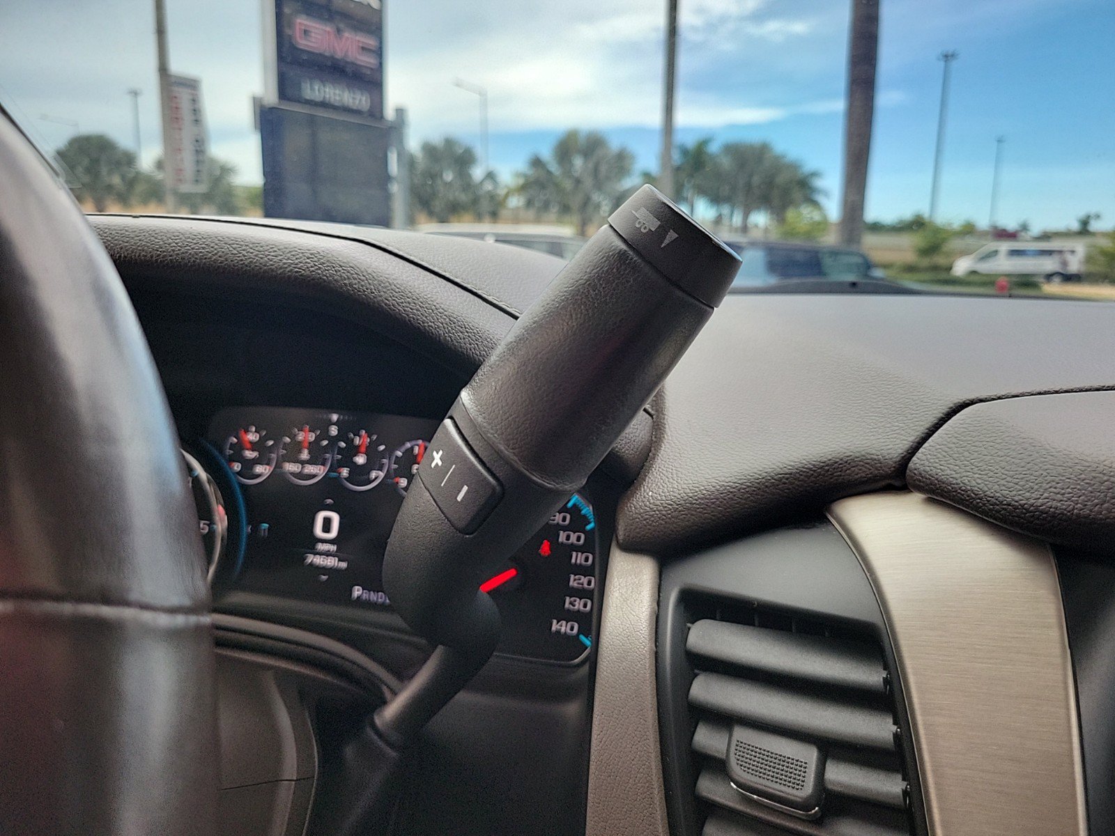 Used 2019 GMC Yukon Denali w/ Denali Ultimate Package RWD image 25