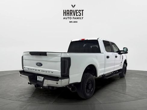 Used 2018 Ford F250 XL w/ Power Equipment Group AWD/4WD image 6