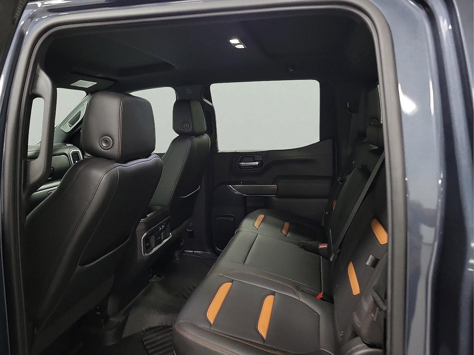 Used 2020 GMC Sierra 1500 AT4 w/ AT4 Premium Package AWD/4WD image 9