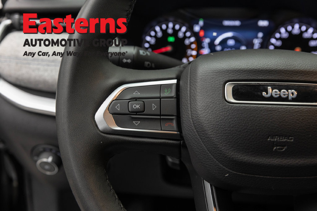 Used 2024 Jeep Compass Latitude AWD/4WD image 15