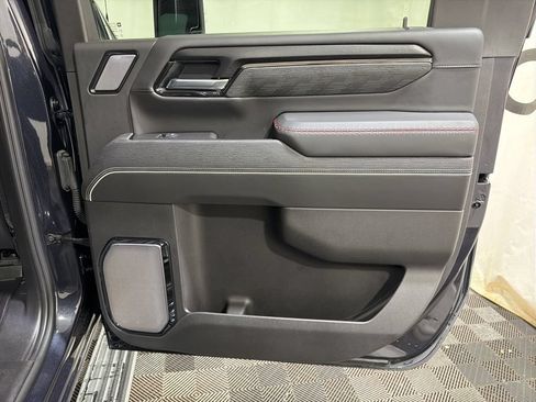Used 2025 GMC Sierra 2500 AT4X AWD/4WD image 13