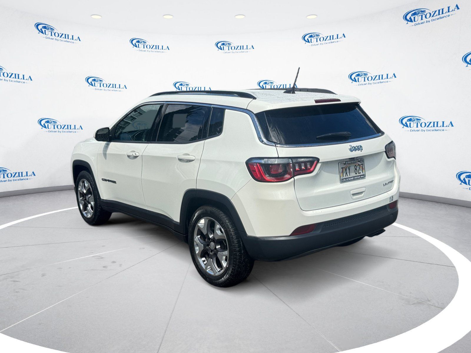 Used 2020 Jeep Compass Limited FWD image 3