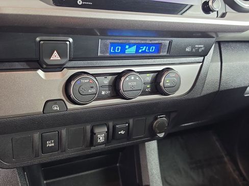 Certified 2023 Toyota Tacoma SR5 RWD image 21
