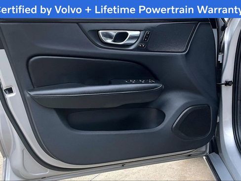 Used 2024 Volvo S60 B5 Core image 23