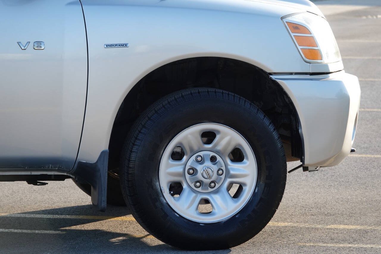 Used 2004 Nissan Titan XE w/ (PRF) Preferred Pkg AWD/4WD image 29