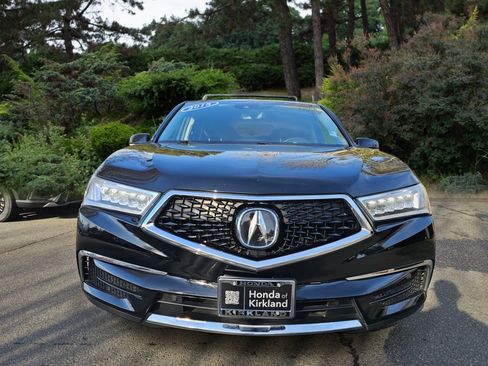 Used 2018 Acura MDX SH-AWD image 2