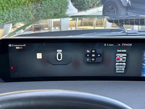 Certified 2025 Ford Expedition Max Platinum AWD/4WD image 27