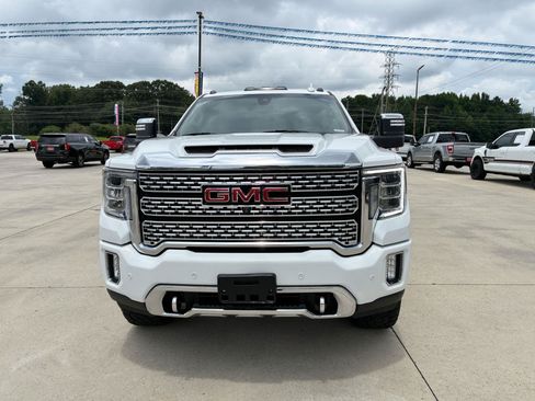 Used 2022 GMC Sierra 2500 Denali AWD/4WD image 3