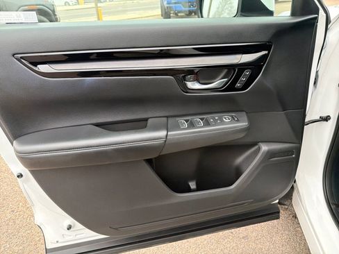 Used 2023 Honda CR-V EX-L image 16