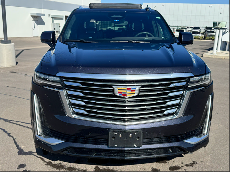 Used 2023 Cadillac Escalade Premium Luxury Platinum AWD/4WD image 13