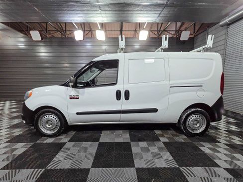 Used 2021 RAM ProMaster City Tradesman image 8