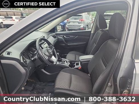 Certified 2018 Nissan Rogue SV AWD/4WD image 14