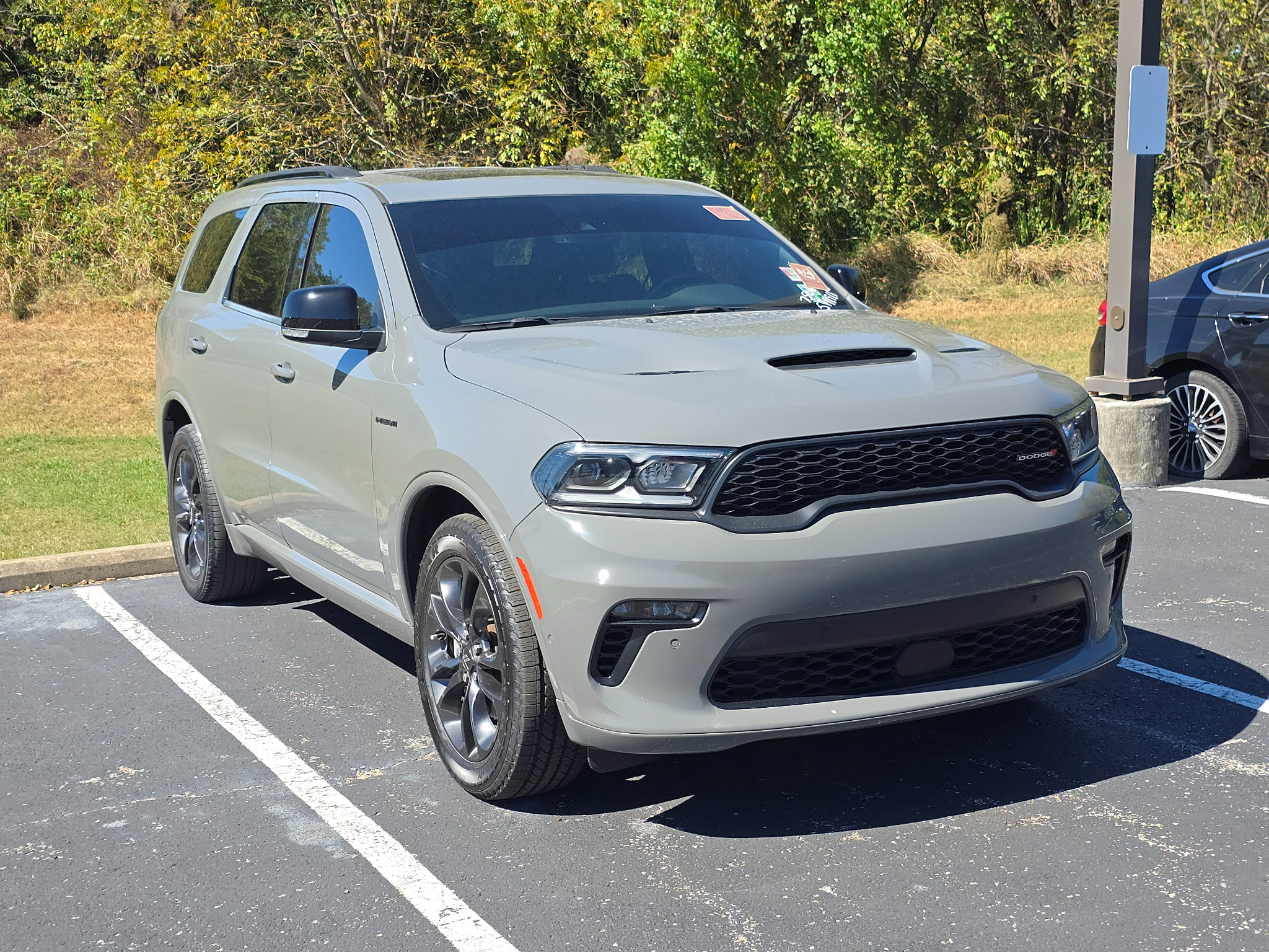 Used 2023 Dodge Durango R/T AWD/4WD image 1