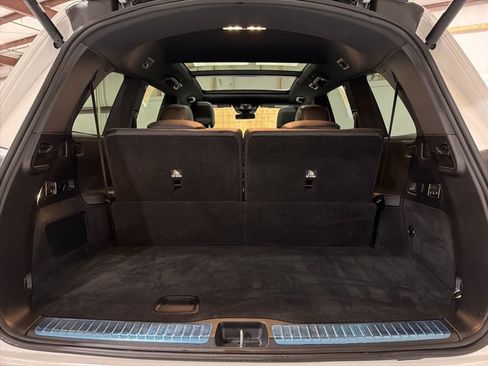 Used 2024 Mercedes-Benz GLS 450 4MATIC image 43