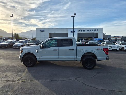 Used 2023 Ford F150 XLT AWD/4WD image 9