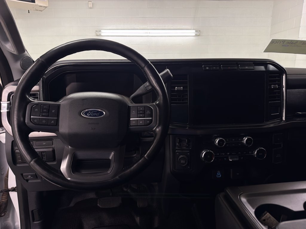 Used 2024 Ford F250 Lariat AWD/4WD image 8