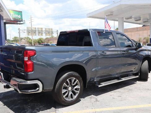 Used 2019 Chevrolet Silverado 1500 LT w/ All-Star Edition AWD/4WD image 3
