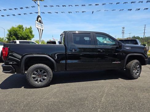 New 2026 GMC Sierra 1500 AT4X AWD/4WD image 3