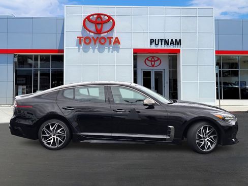 Used 2023 Kia Stinger GT-Line w/ Sun & Sound Package image 3