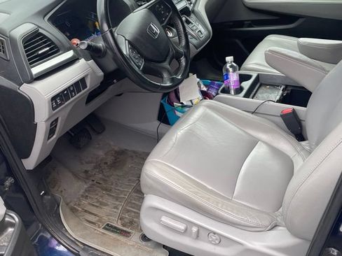 Used 2021 Honda Odyssey EX-L image 2