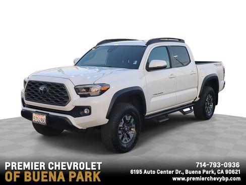 Used 2023 Toyota Tacoma TRD Off-Road AWD/4WD image 1