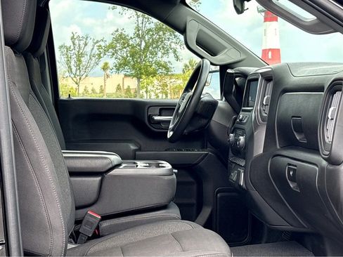 Used 2024 Chevrolet Silverado 1500 Custom RWD image 29