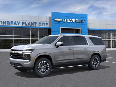 New 2026 Chevrolet Suburban LS RWD image 2