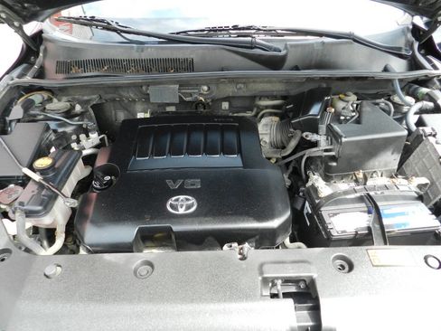 Used 2009 Toyota RAV4 Limited image 19