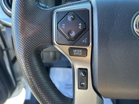 Used 2023 Toyota Tacoma SR5 w/ SR5 Appearance Package image 7