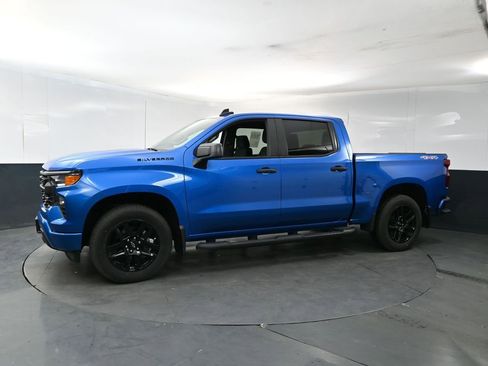 Used 2024 Chevrolet Silverado 1500 Custom w/ LPO, Dark Essentials Package AWD/4WD image 2